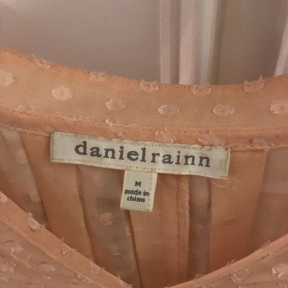 Sheer blouse - Picture 2 of 3